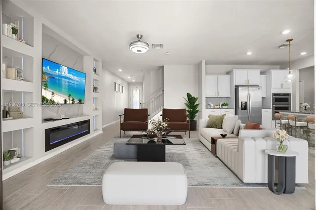 $4,550 | 8197 Hanoverian Drive, Lake Worth, FL 33467