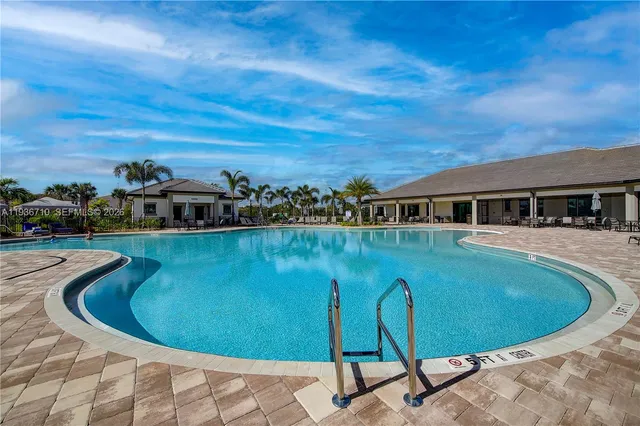 $4,550 | 8197 Hanoverian Drive, Lake Worth, FL 33467