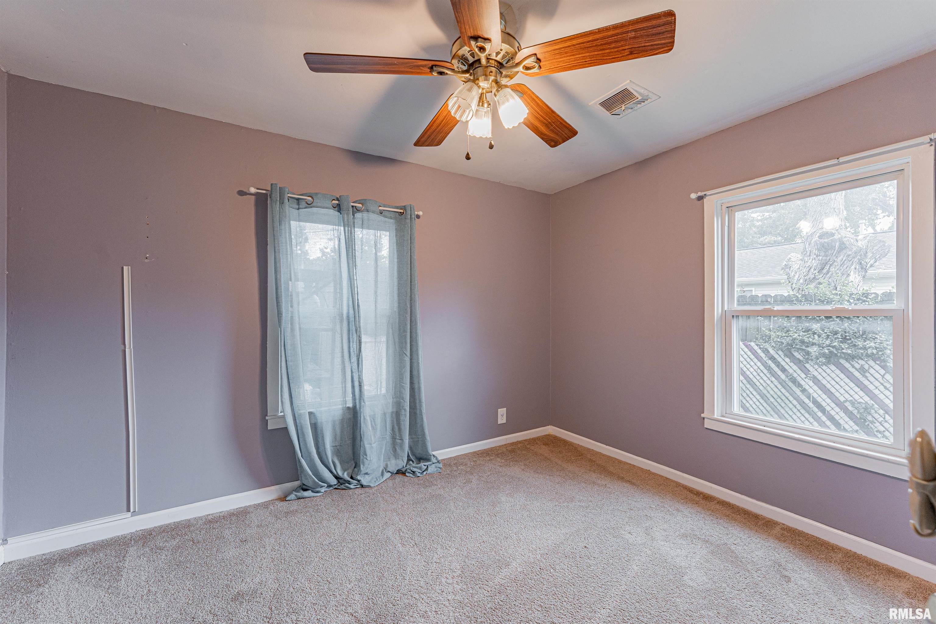 5 Melody Lane Springfield, IL 62702 - Photo 9 of 16 Gallery Image 9
