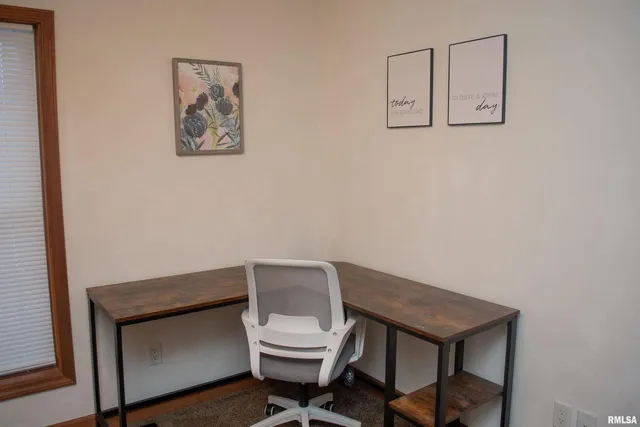 $134,900 | 714 7th Avenue, Erie, IL 61250