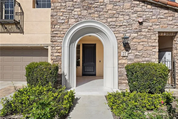 $1,995,000 | 29 San Sovino, Newport Coast, CA 92657
