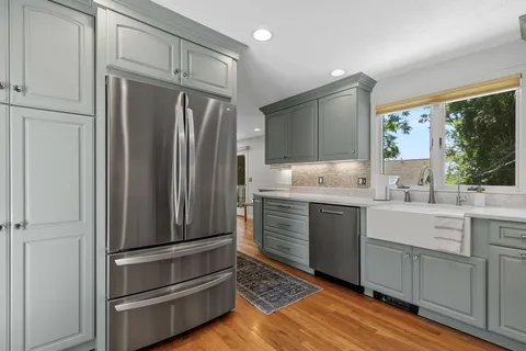 $995,000 | 127 Perch Pond Drive, Chatham, MA 02633