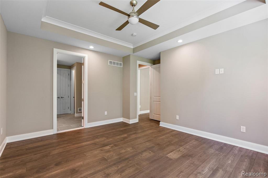 3833 Albatross Court, Unit 27 Rochester, MI 48309 - Photo 25 of 37