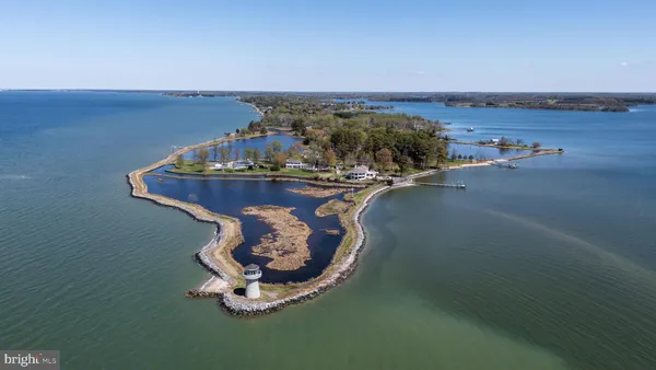 $3,200,000 | 121 Kilby Point, Queenstown, MD 21658