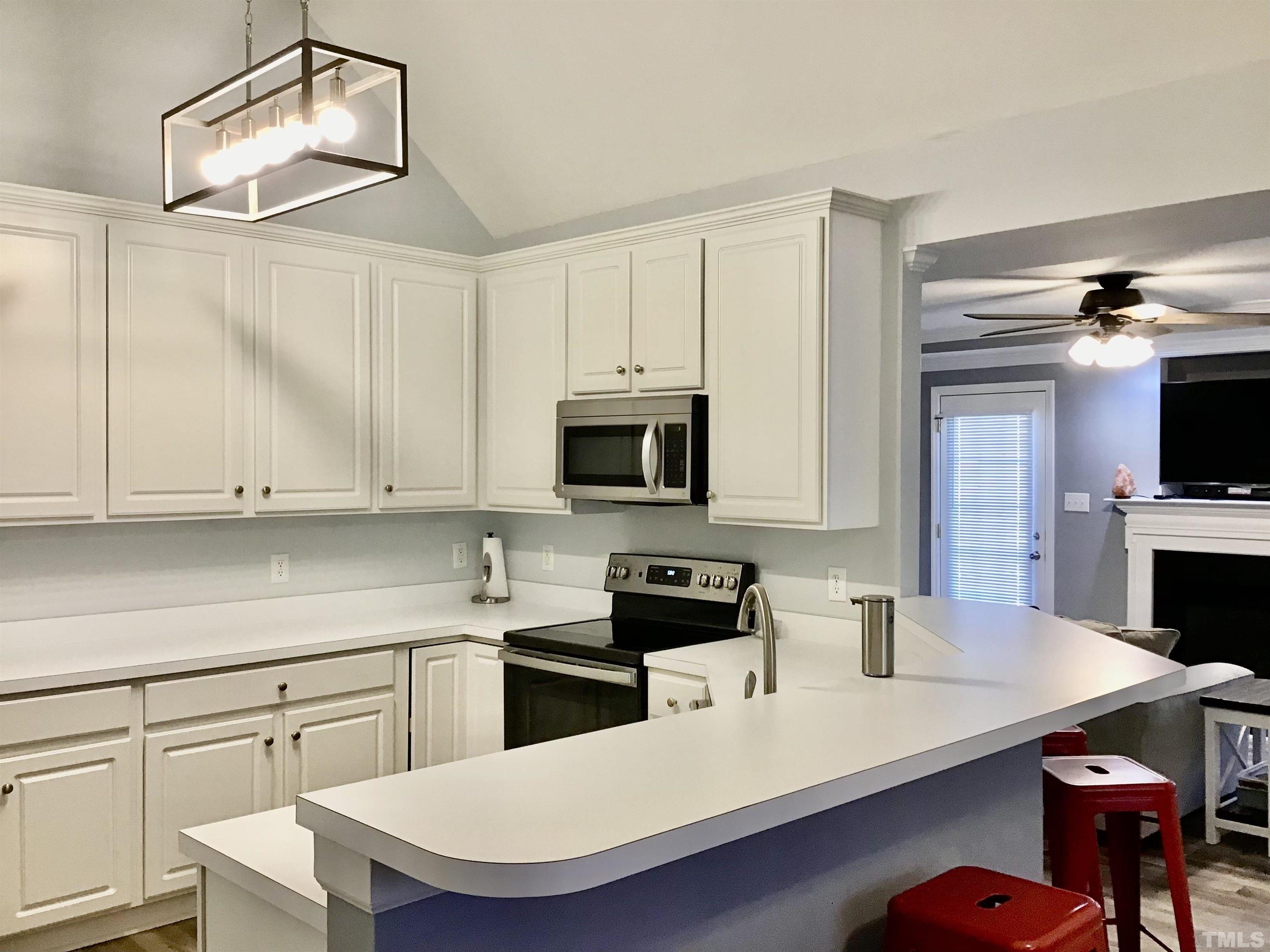 820 Shackleton Road Apex, NC 27502 - Photo 8 of 24 Gallery Image 8