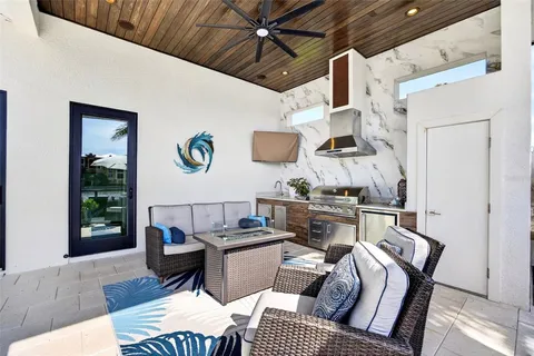 $925,000 | 125 Colony Point Drive, Punta Gorda, FL 33950
