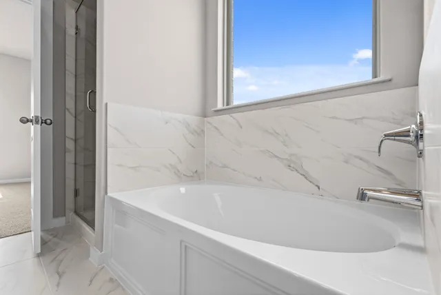 $319,990 | 2010 Starlight Street, Angleton, TX 77515