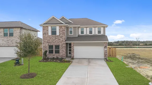 $319,990 | 2010 Starlight Street, Angleton, TX 77515