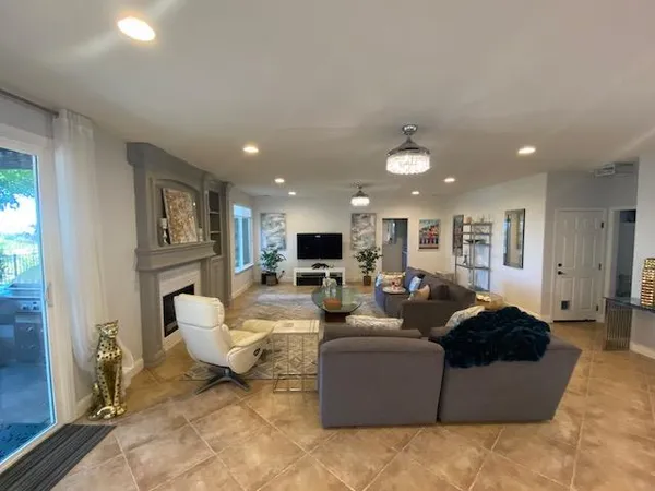 $1,279,000 | 3497 Foxmore Lane, Rescue, CA 95672