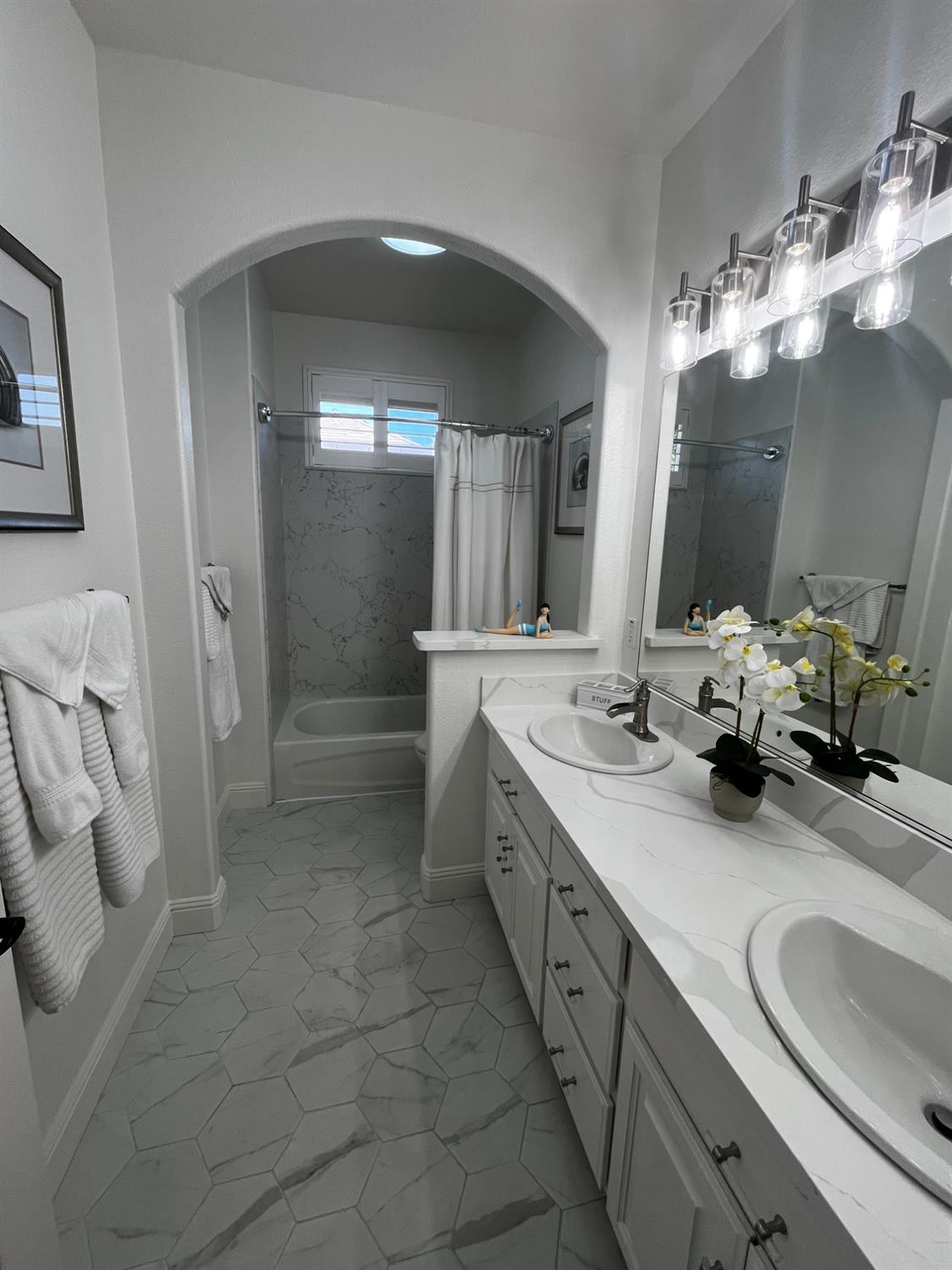 3497 Foxmore Lane Rescue, CA 95672 - Photo 43 of 83 Remodeled Upstairs Bathroom