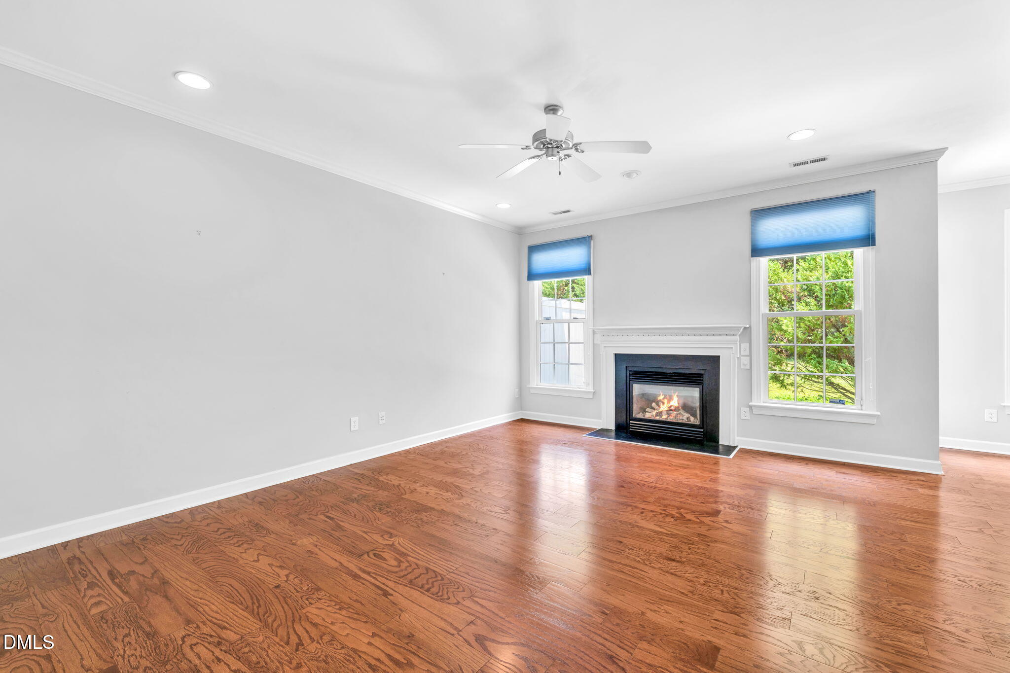 5515 South Roxboro Street, Unit 3 Durham, NC 27713 - Photo 6 of 22 9-web-or-mls-untitled-3 (2)