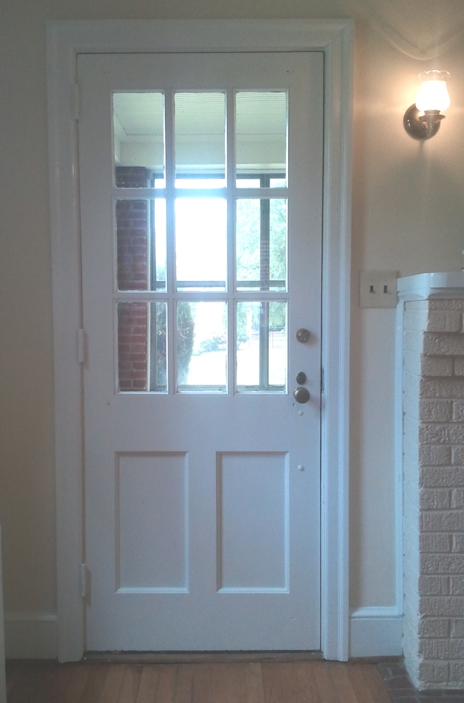 2450 Livingston Road Southwest Roanoke, VA 24015 - Photo 18 of 27 sunroom door into house