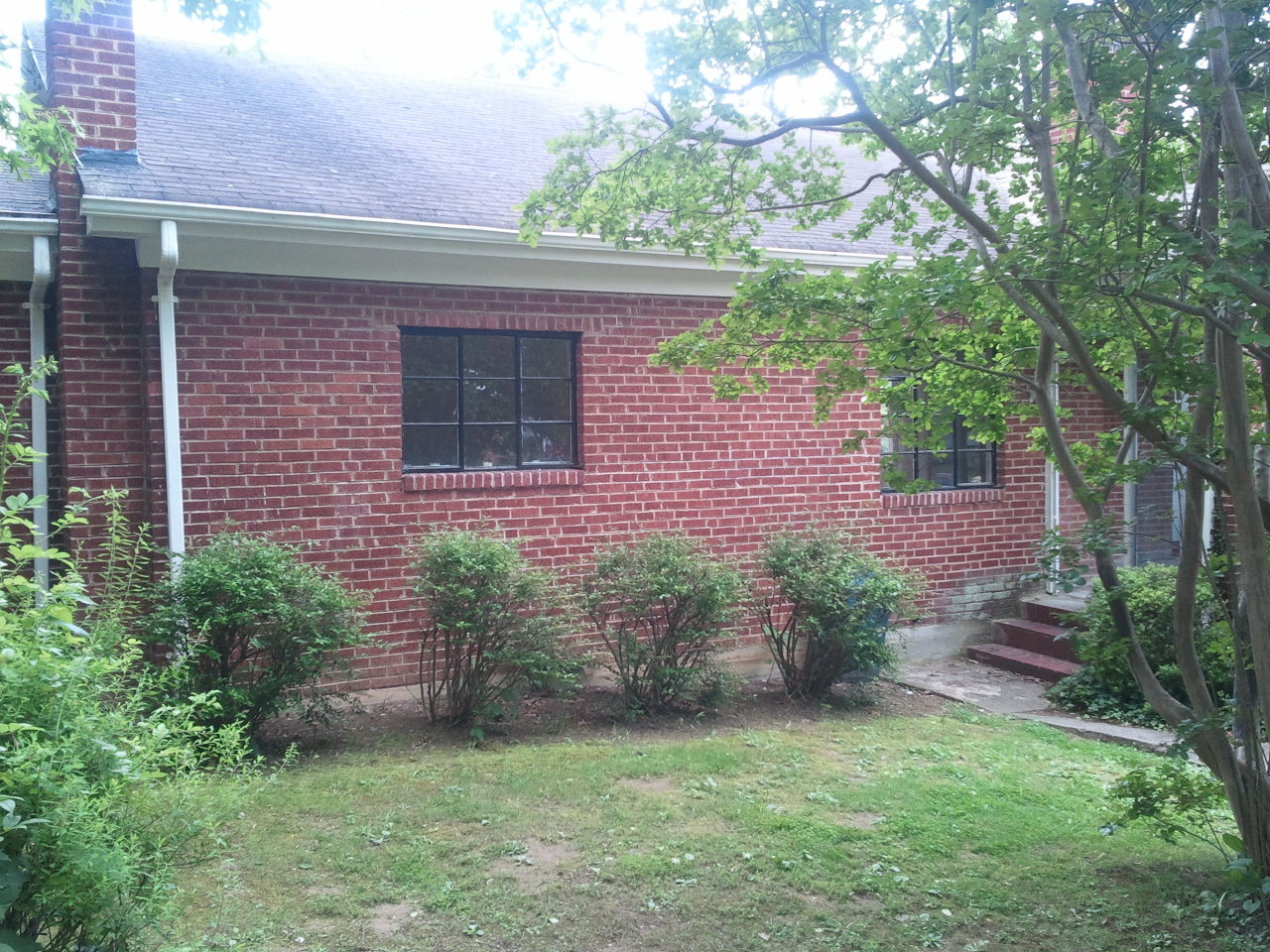 2450 Livingston Road Southwest Roanoke, VA 24015 - Photo 24 of 27 side exterior view