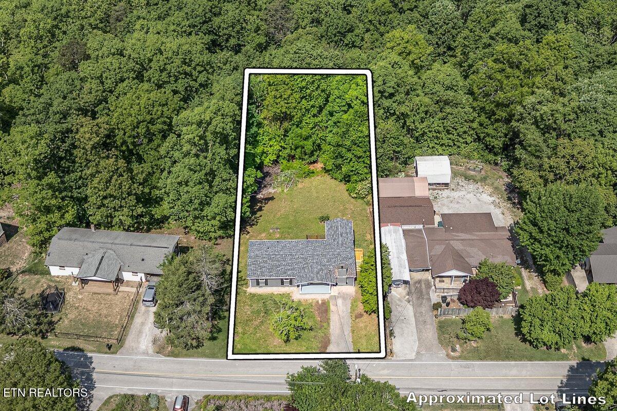513 West Ridgecrest Drive Kingston, TN 37763 - Photo 18 of 58 RC 10