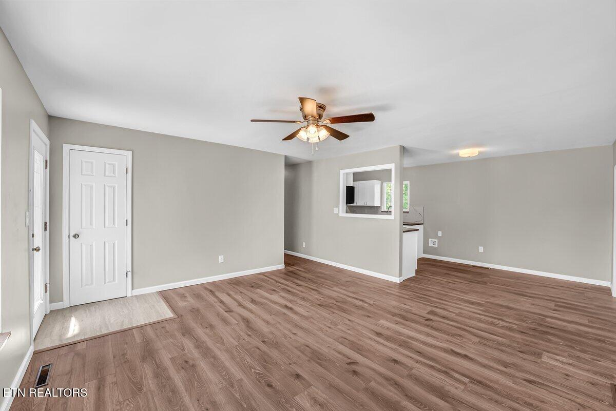 513 West Ridgecrest Drive Kingston, TN 37763 - Photo 25 of 58 RC 21