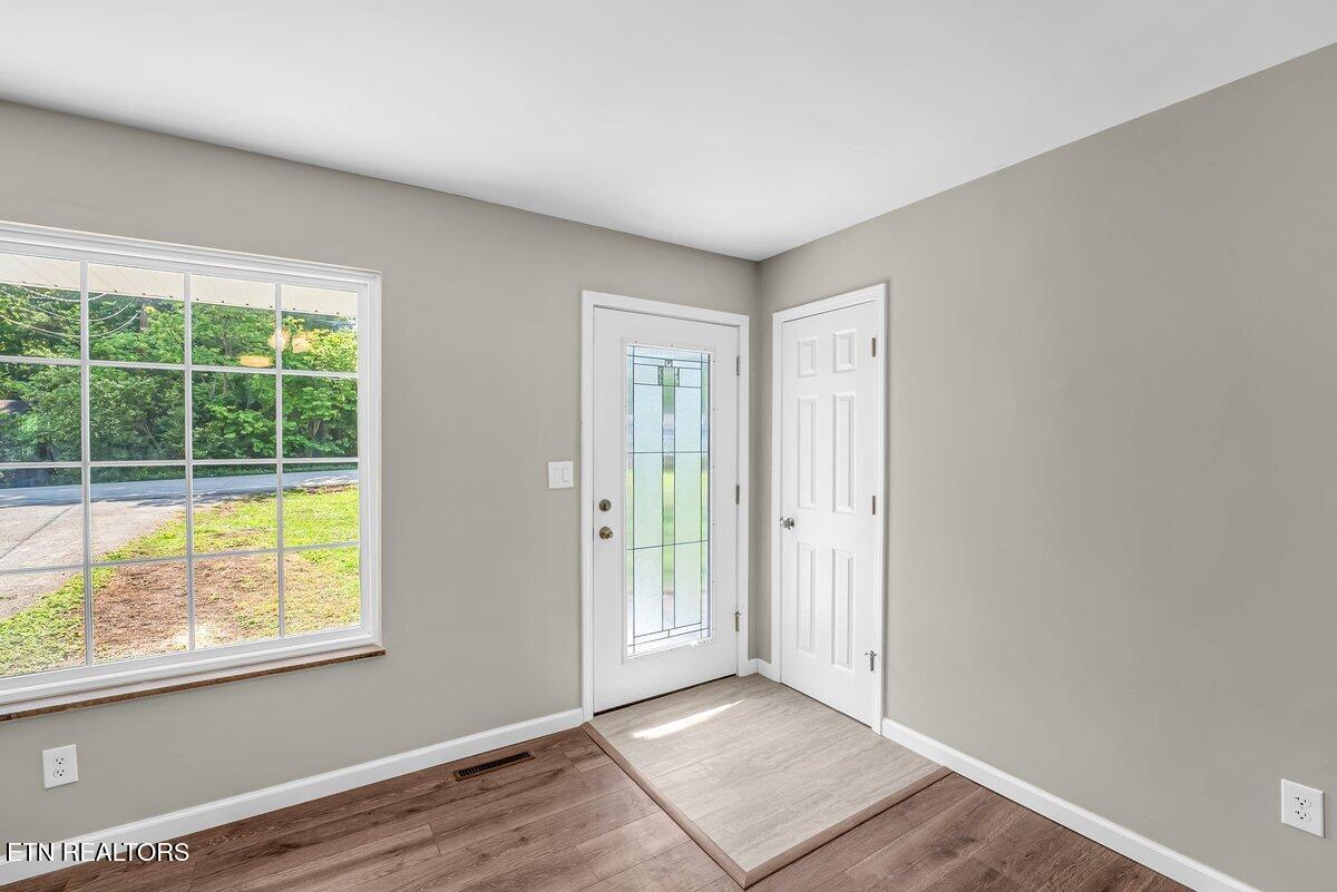 513 West Ridgecrest Drive Kingston, TN 37763 - Photo 27 of 58 RC 19