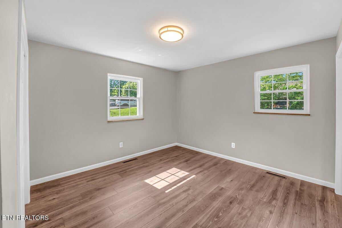 513 West Ridgecrest Drive Kingston, TN 37763 - Photo 30 of 58 RC 38