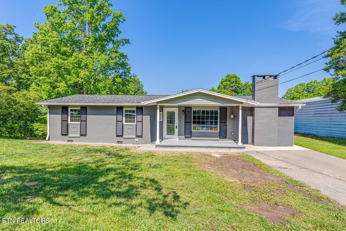 513 West Ridgecrest Drive Kingston, TN 37763 - Photo 4 of 58 RC 1