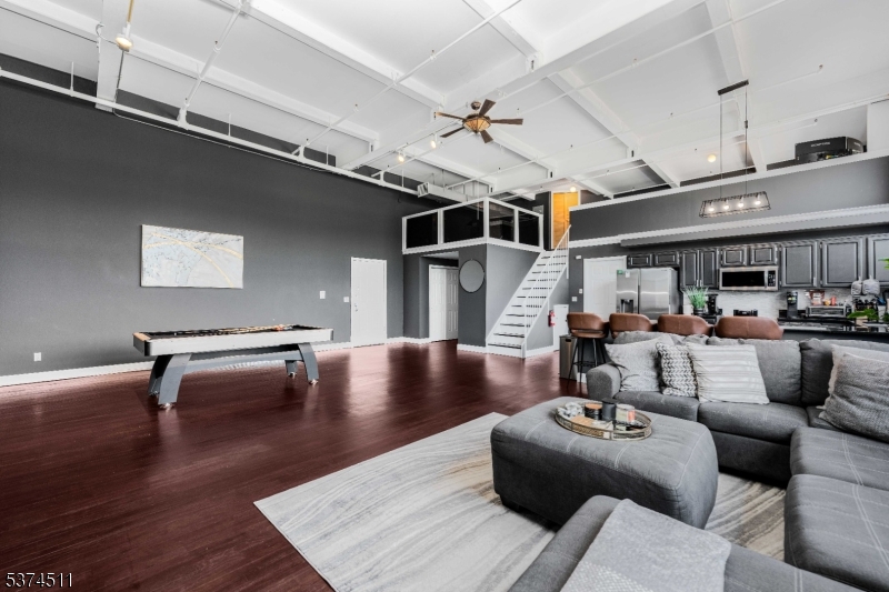 350 Scotland Road Orange, NJ 07050 - Photo 2 of 18