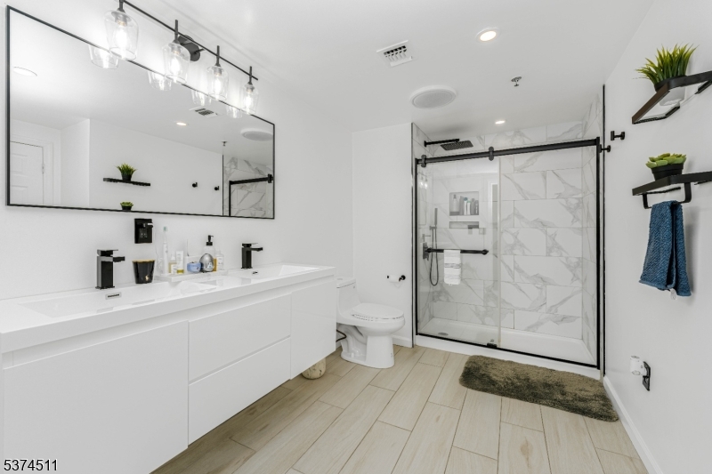 350 Scotland Road Orange, NJ 07050 - Photo 9 of 18