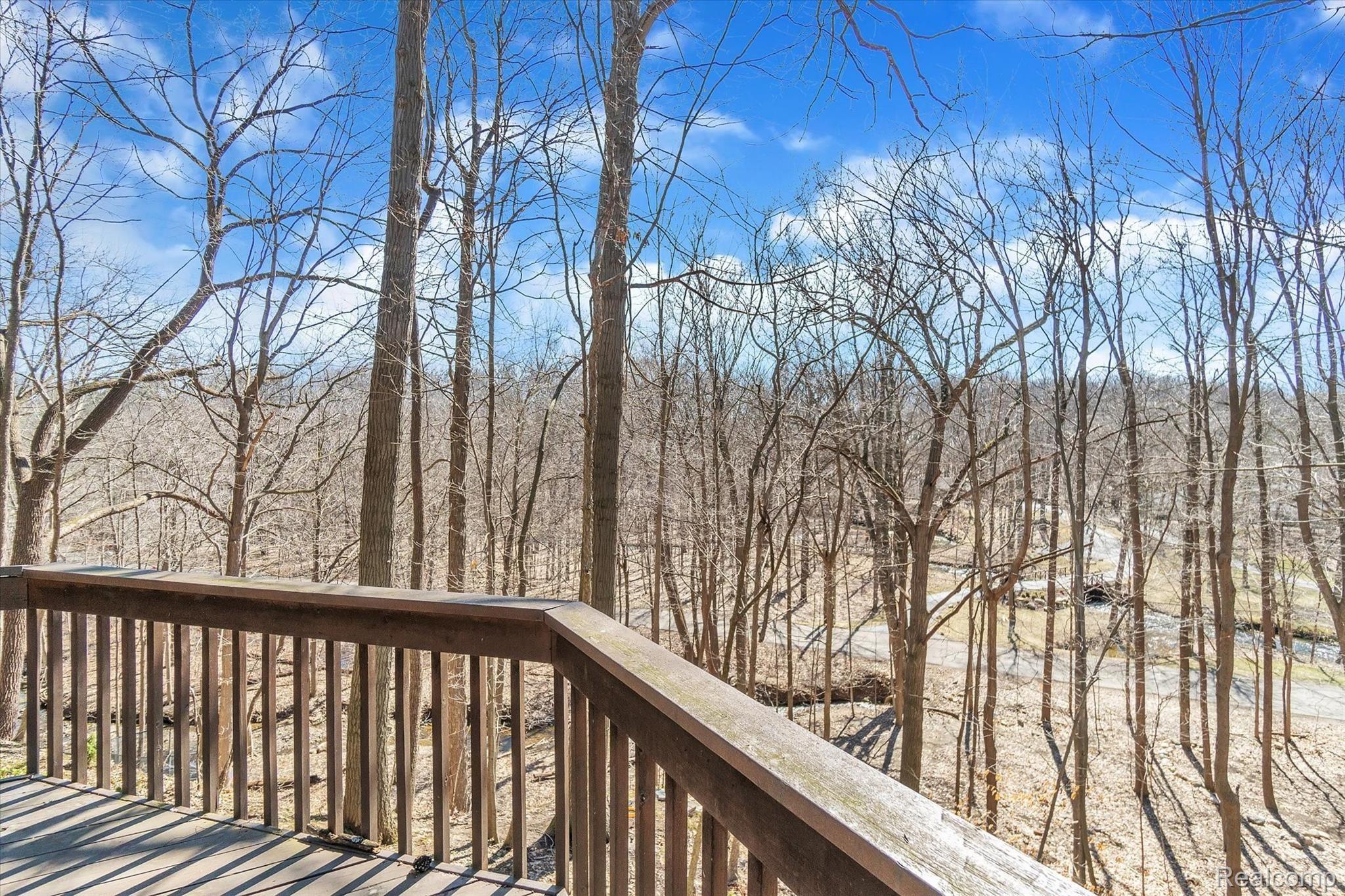 34412 Quaker Valley Road Farmington, MI 48331 - Photo 53 of 57 74-34412-Quaker-vallet-Rd-WindowStill-Real-Estate-Photography-74.jpg