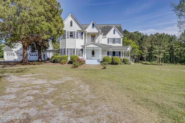 $439,000 | 606 Cherry Road, Washington, NC 27889