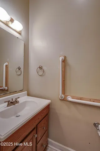 $439,000 | 606 Cherry Road, Washington, NC 27889