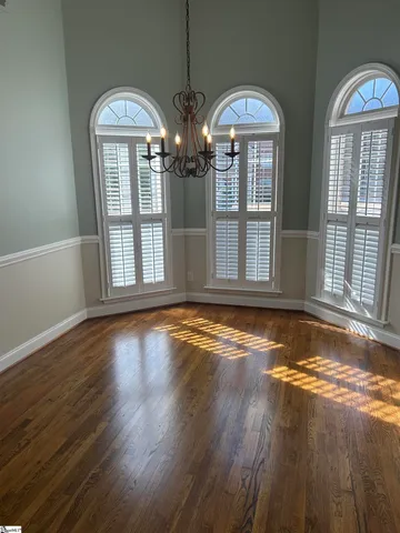 $2,650 | 8 Amsterdam Lane, Simpsonville, SC 29681