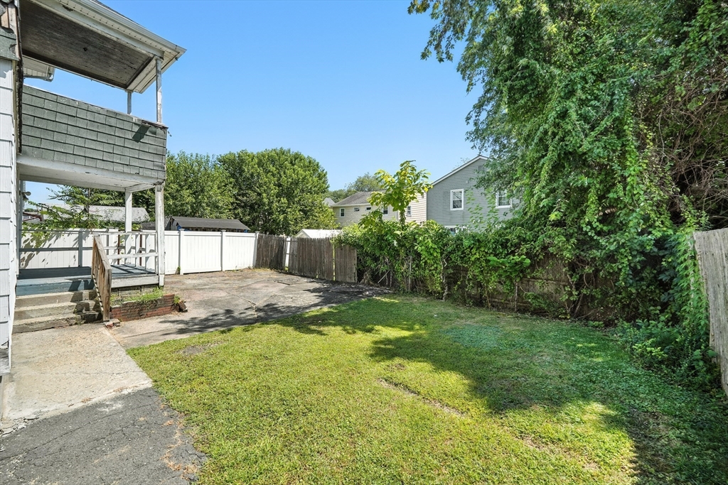 335-337 Springfield Street Agawam, MA 01001 - Photo 21 of 22