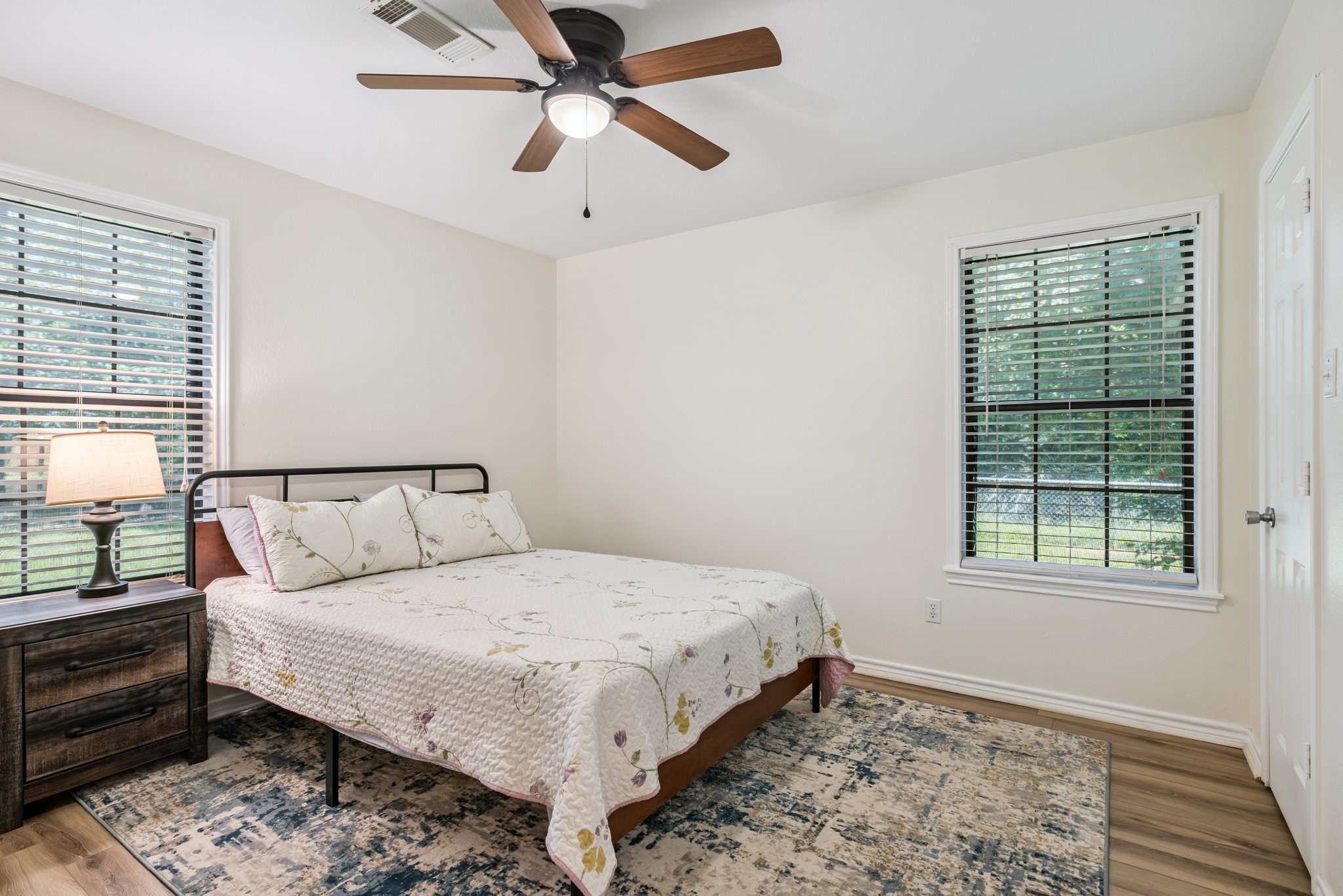148 Crest Lane Onalaska, TX 77360 - Photo 28 of 38 Secondary bedroom.