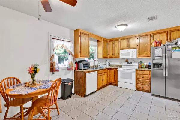 $260,000 | 5131 Oakleaf Drive, Pace, FL 32571