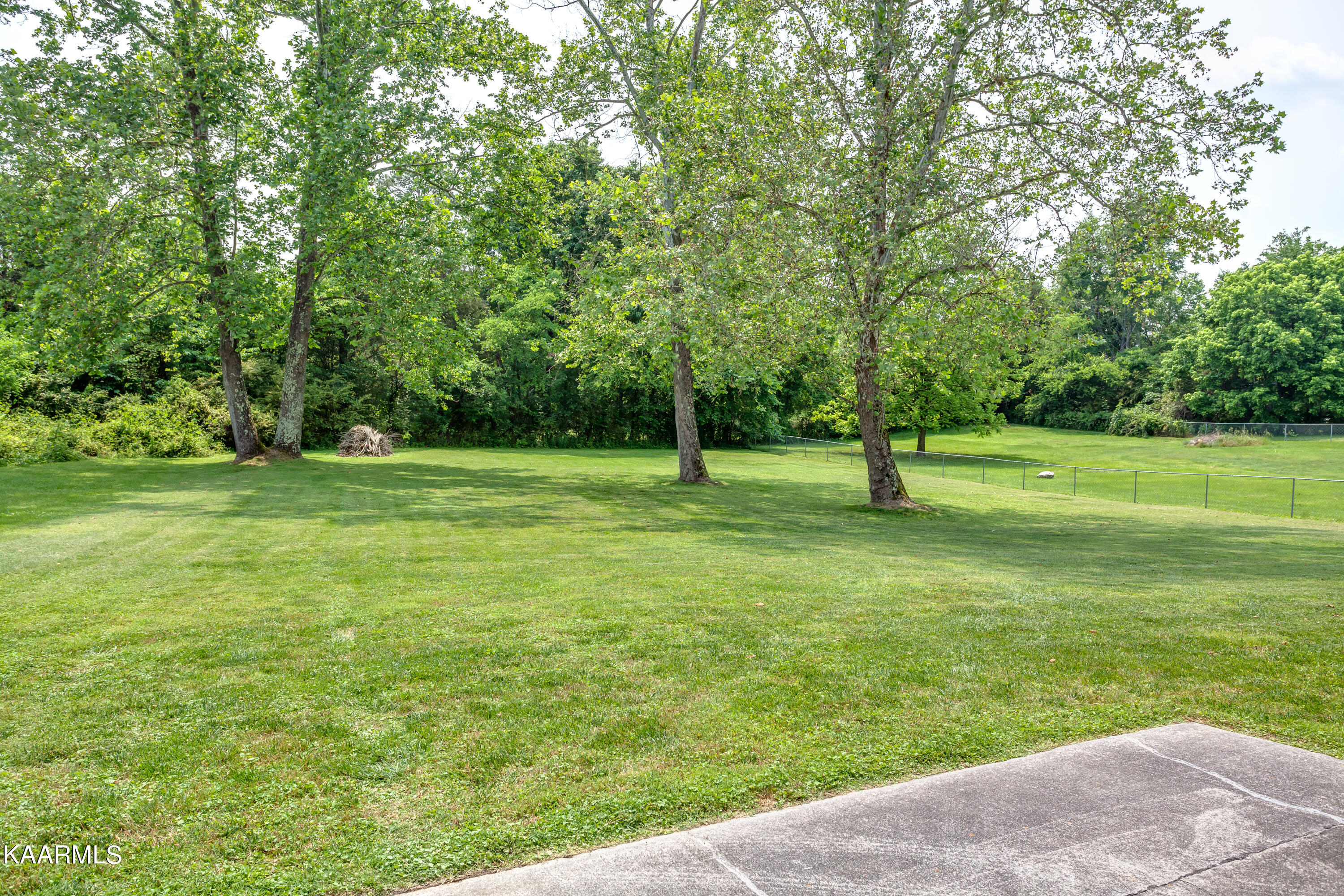 6125 McGinnis Road Corryton, TN 37721 - Photo 30 of 31 028230525-3-6125McGinnisRdCorrytonTn-SMA