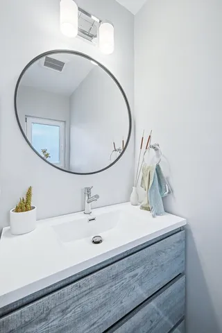 $495,000 | 61 Pine Street, Unit 9, Attleboro, MA 02703