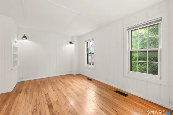 $3,125 | 527 Danbury Road, Southington, CT 06489