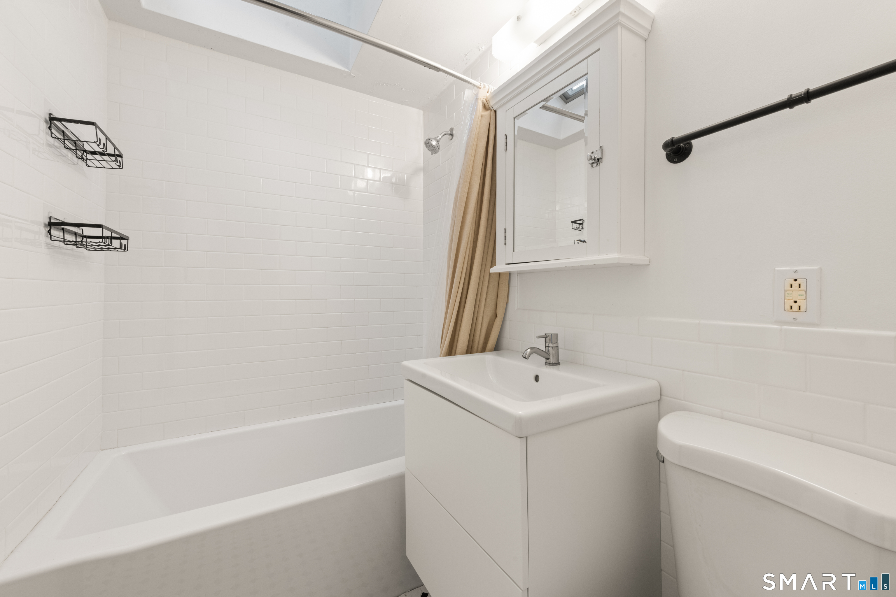 527 Danbury Road Southington, CT 06489 - Photo 20 of 32