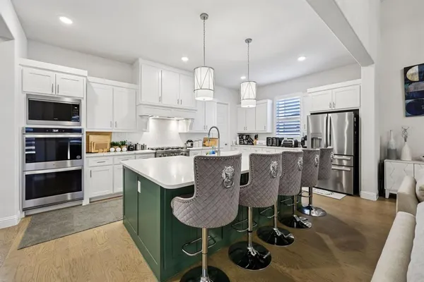 $1,260,000 | 1903 Green Jasper Place, Arlington, TX 76005