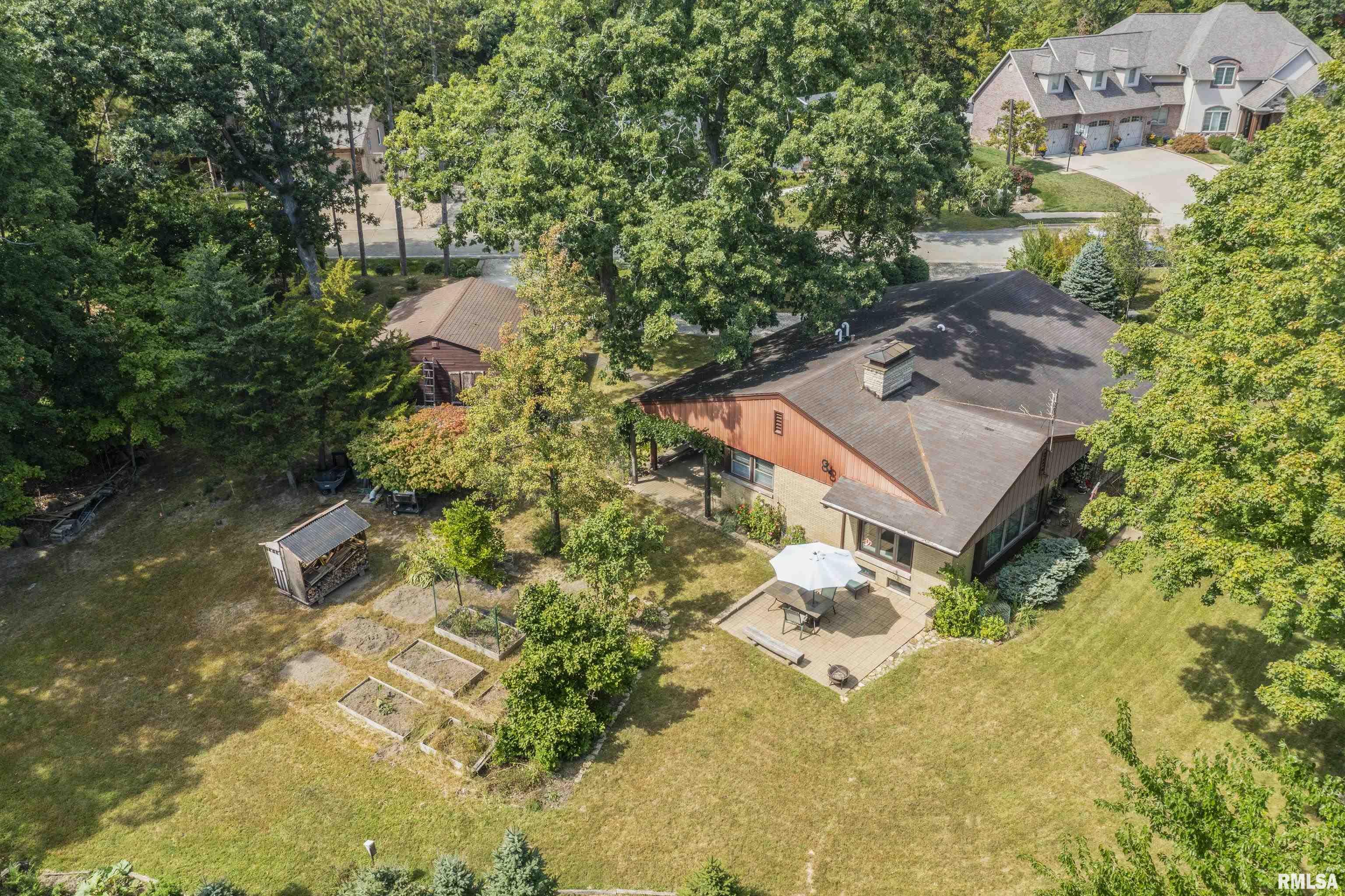 9310 North Frye Road Peoria, IL 61615 - Photo 5 of 46