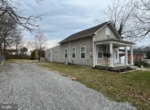 $1,850 | 1701 Carlisle Avenue, Richmond, VA 23231