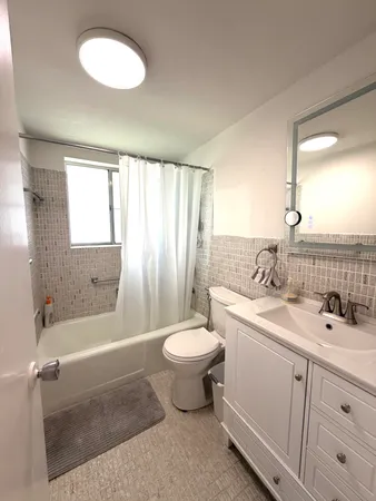 $1,500 | 3322 Cynthia Lane, Unit 207, Lake Worth Beach, FL 33461