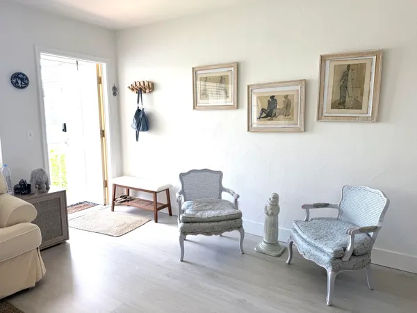 $1,500 | 3322 Cynthia Lane, Unit 207, Lake Worth Beach, FL 33461