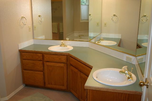 13402 North Calispel Court Spokane, WA 99208 - Photo 8 of 8 Gallery Image 8