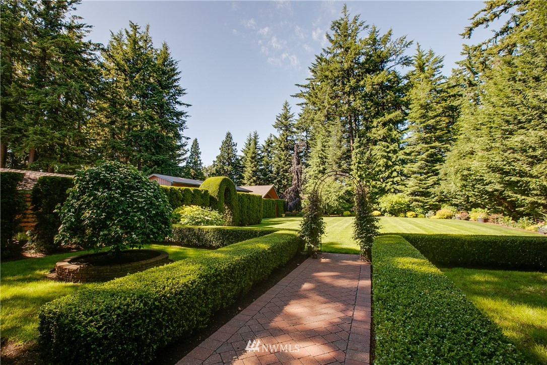 698 West Pole Road Ferndale, WA 98248 - Photo 13 of 40 a view of a yard with plants