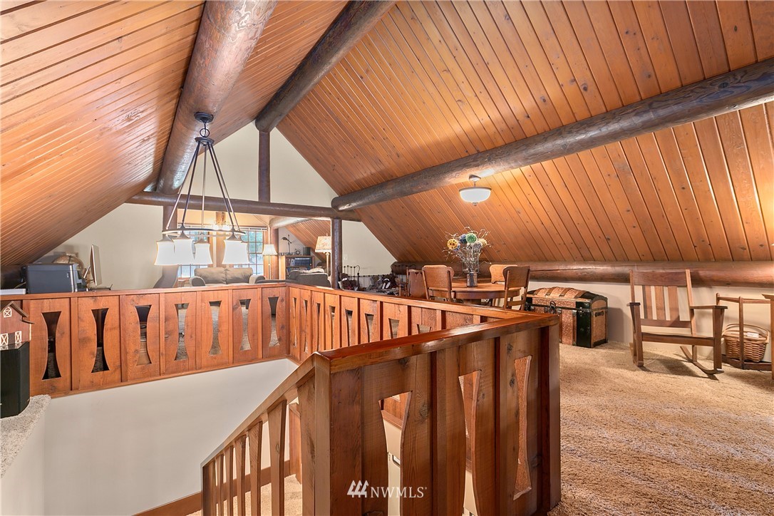 698 West Pole Road Ferndale, WA 98248 - Photo 37 of 40 a view of a chairs with table