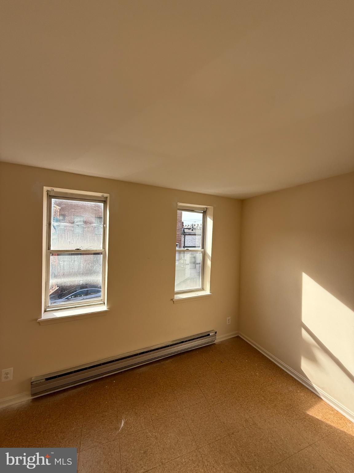 48 West West Street Baltimore, MD 21230 - Photo 3 of 10 a view of an empty room with a window