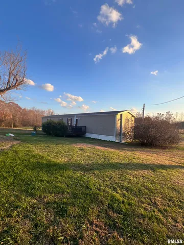 $164,900 | 860 North Lick Creek Road, Buncombe, IL 62912