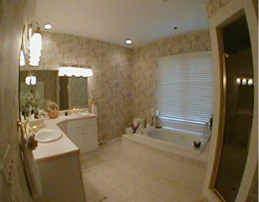 125 Pebble Court McKees Rocks, PA 15136 - Photo 6 of 8 Gallery Image 6