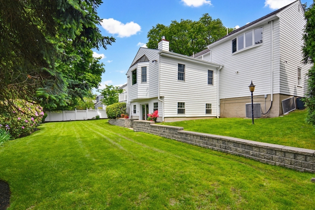81 Brettwood Road Belmont, MA 02478 - Photo 25 of 31