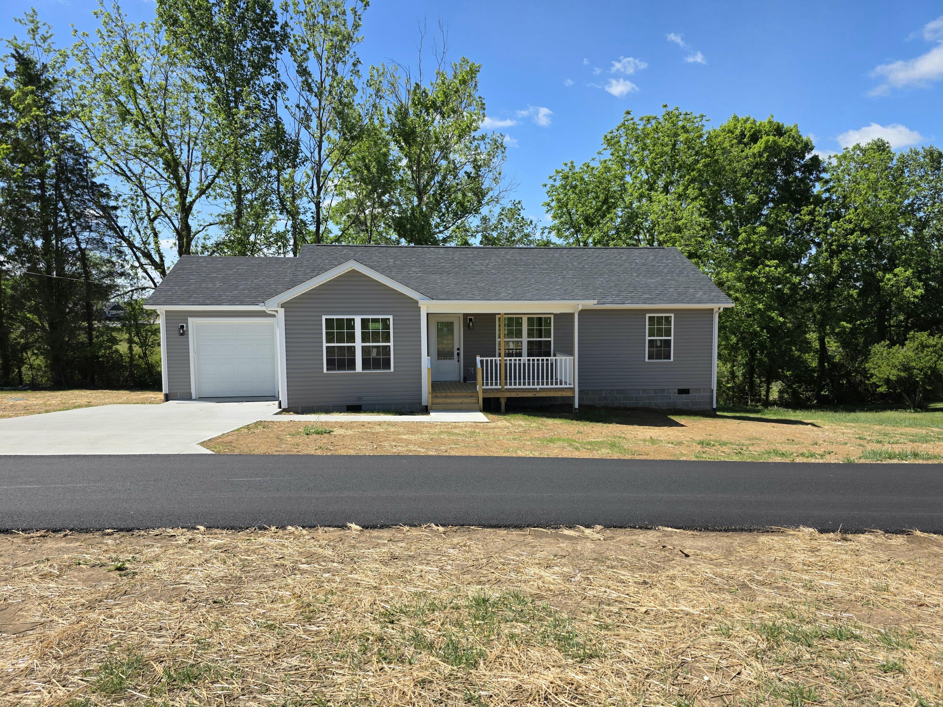 315 Hawk Creek Road London, KY 40741 - Photo 33 of 33 20260430_112949
