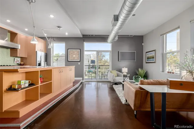 $2,200 | 277 North Broadway, Unit 204, Denver, CO 80203