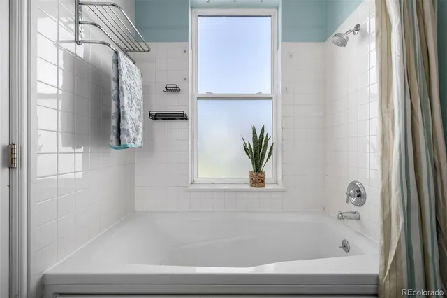 $2,200 | 277 North Broadway, Unit 204, Denver, CO 80203